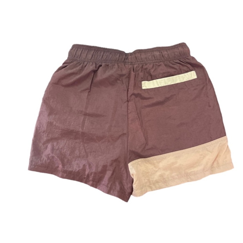 SOLD Nike Icon Clash Shorts - Picture 2 of 5